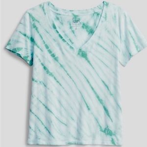 GAP NWT Tie Dye V-Neck 100% Cotton Tee Shirt